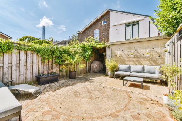 Cost of Courtyard Patio Service in Anderson